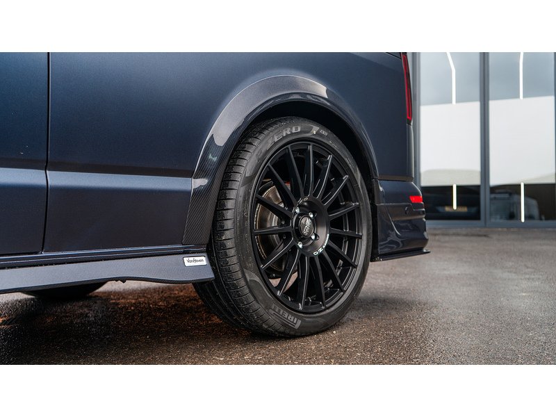 Volkswagen 2.0 BiTDI T32 Highline Panel Van 5dr Diesel DSG 4Motion LWB Euro 6 (s/s) (199 ps)