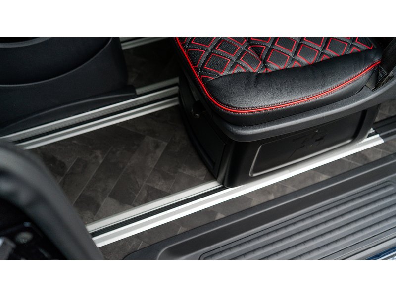 Volkswagen 2.0 BiTDI T32 Highline Panel Van 5dr Diesel DSG 4Motion LWB Euro 6 (s/s) (199 ps)