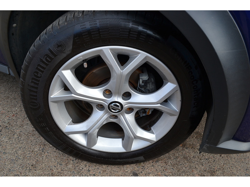 Nissan 1.0 DIG-T N-Connecta SUV 5dr Petrol Manual Euro 6 (s/s) (114 ps)