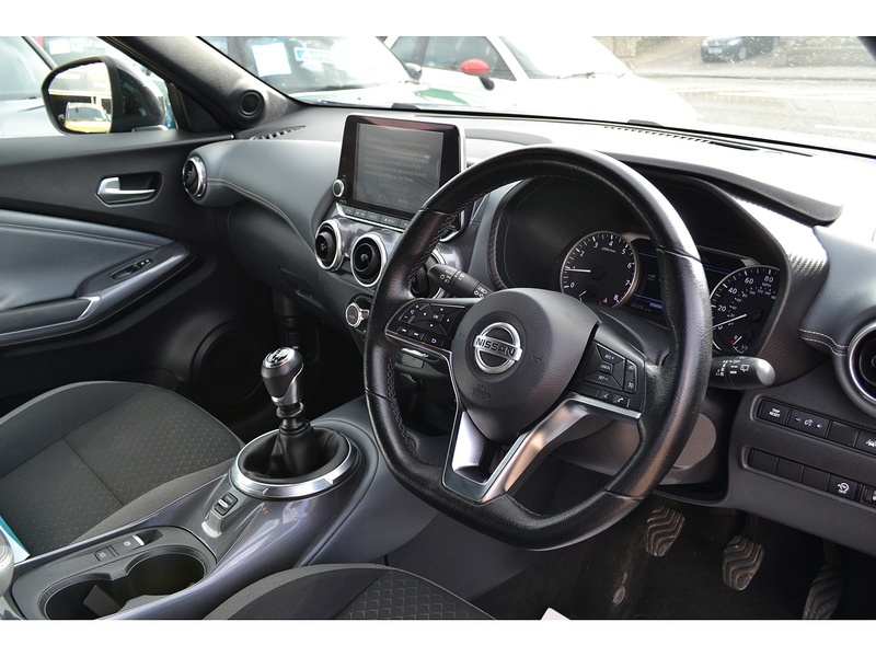 Nissan 1.0 DIG-T N-Connecta SUV 5dr Petrol Manual Euro 6 (s/s) (114 ps)