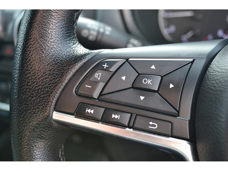 Nissan 1.0 DIG-T N-Connecta SUV 5dr Petrol Manual Euro 6 (s/s) (114 ps)