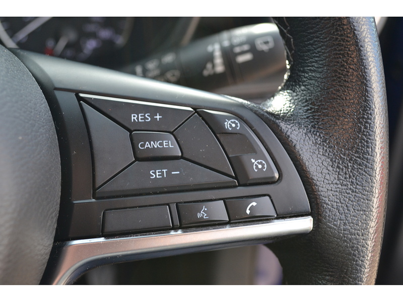Nissan 1.0 DIG-T N-Connecta SUV 5dr Petrol Manual Euro 6 (s/s) (114 ps)
