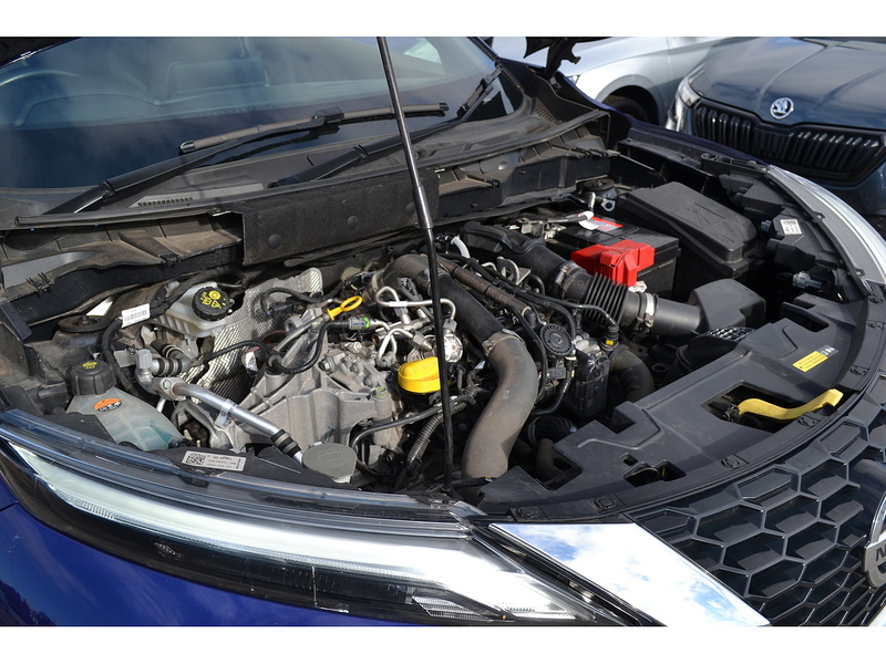 Nissan 1.0 DIG-T N-Connecta SUV 5dr Petrol Manual Euro 6 (s/s) (114 ps)