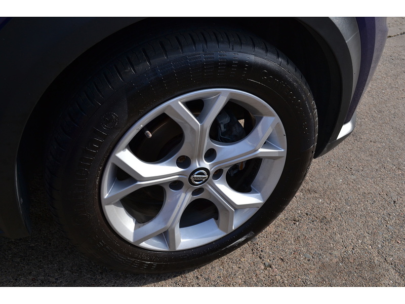 Nissan 1.0 DIG-T N-Connecta SUV 5dr Petrol Manual Euro 6 (s/s) (114 ps)