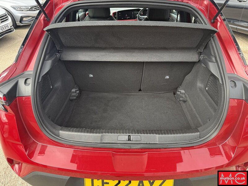 Vauxhall 1.2 Turbo SRi Premium SUV 5dr Petrol Manual Euro 6 (s/s) (130 ps)