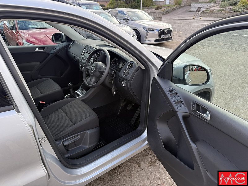 Volkswagen 2.0 TDI BlueMotion Tech S SUV 5dr Diesel Manual 4WD Euro 5 (s/s) (140 ps)