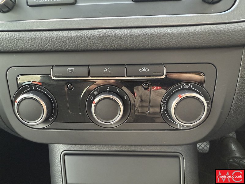 Volkswagen 2.0 TDI BlueMotion Tech S SUV 5dr Diesel Manual 4WD Euro 5 (s/s) (140 ps)