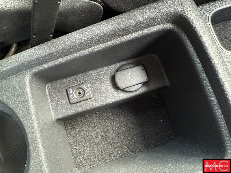 Volkswagen 2.0 TDI BlueMotion Tech S SUV 5dr Diesel Manual 4WD Euro 5 (s/s) (140 ps)