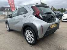 Toyota Aygo X VVT-i Pure 