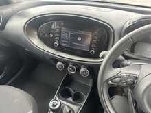 Toyota Aygo X VVT-i Pure 