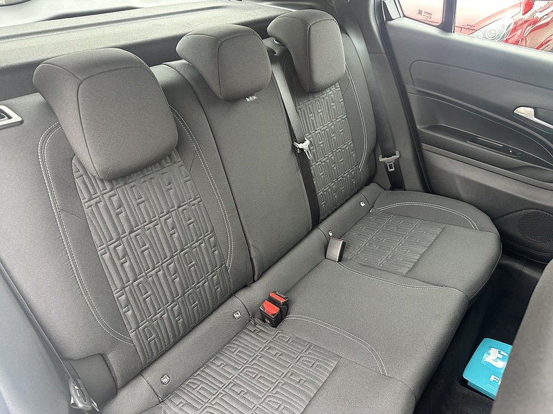 Fiat 1.2 MHEV SUV 5dr Petrol Hybrid e-DCT Euro 6 (s/s) (100 ps)