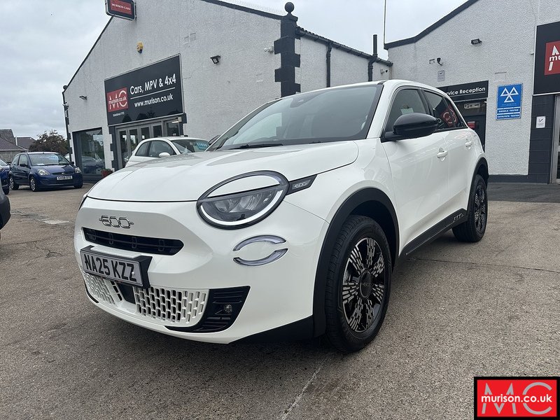 Fiat 1.2 MHEV SUV 5dr Petrol Hybrid e-DCT Euro 6 (s/s) (100 ps)