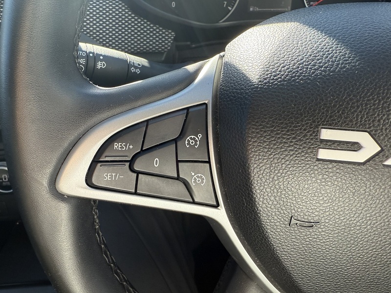 Dacia 1.0 TCe Extreme SE MPV 5dr Petrol Manual Euro 6 (s/s) (110 ps)