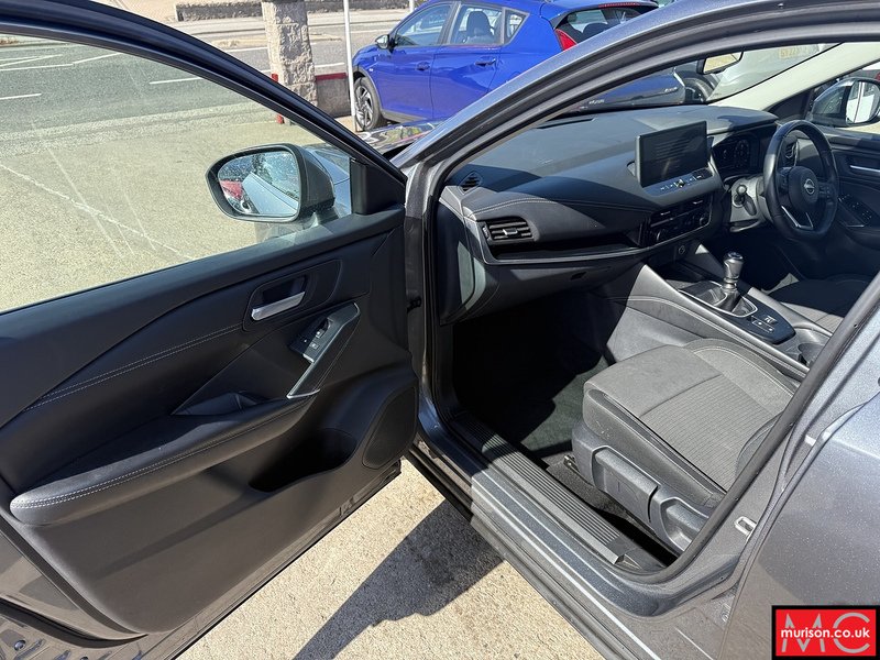 Nissan 1.3 DIG-T MHEV N-Connecta SUV 5dr Petrol Hybrid Manual Euro 6 (s/s) (140 ps)