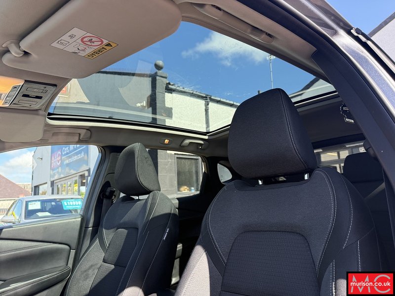 Nissan 1.3 DIG-T MHEV N-Connecta SUV 5dr Petrol Hybrid Manual Euro 6 (s/s) (140 ps)