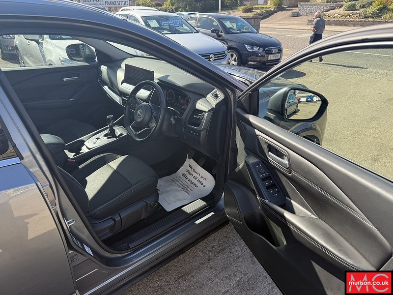 Nissan 1.3 DIG-T MHEV N-Connecta SUV 5dr Petrol Hybrid Manual Euro 6 (s/s) (140 ps)