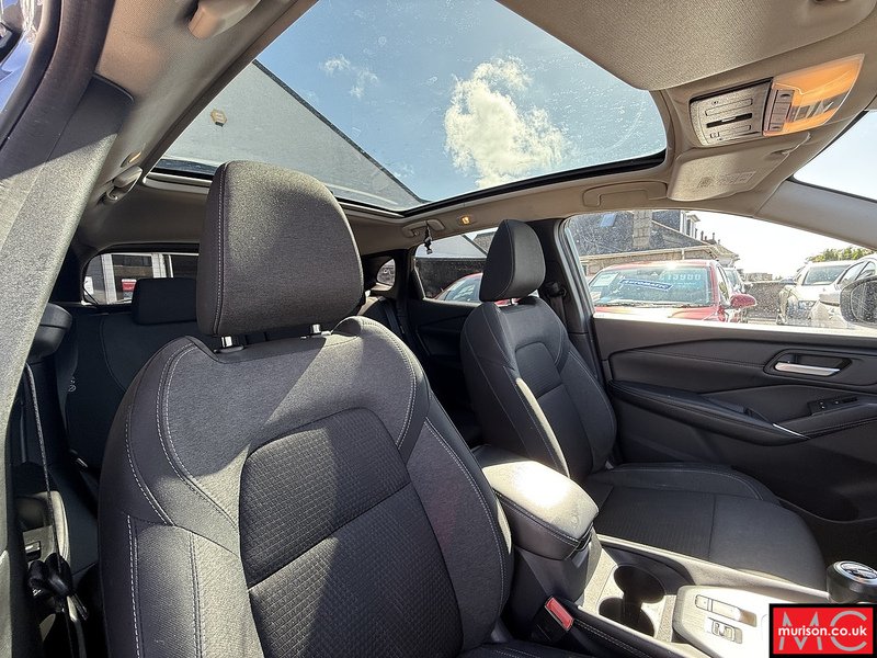 Nissan 1.3 DIG-T MHEV N-Connecta SUV 5dr Petrol Hybrid Manual Euro 6 (s/s) (140 ps)