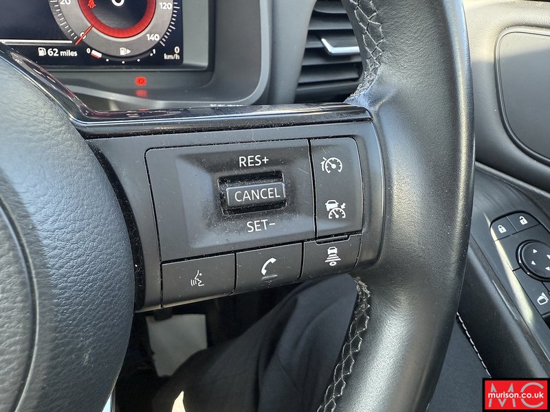 Nissan 1.3 DIG-T MHEV N-Connecta SUV 5dr Petrol Hybrid Manual Euro 6 (s/s) (140 ps)