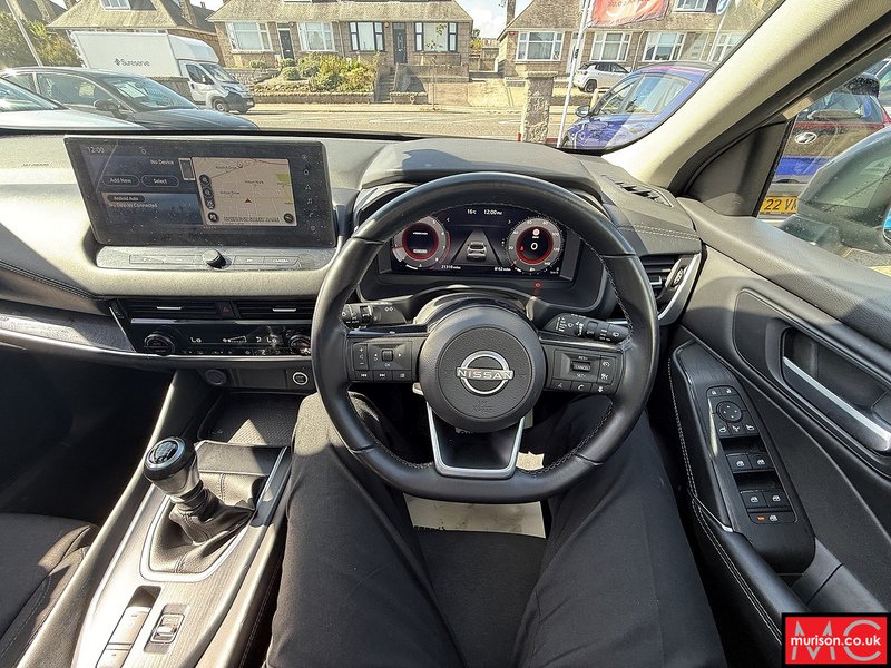 Nissan 1.3 DIG-T MHEV N-Connecta SUV 5dr Petrol Hybrid Manual Euro 6 (s/s) (140 ps)