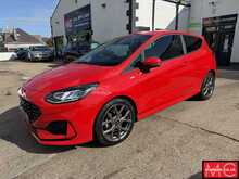 Ford Fiesta T EcoBoost MHEV ST-Line 