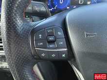 Ford Fiesta T EcoBoost MHEV ST-Line Vignale