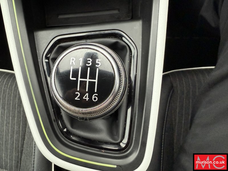 Renault 1.0 TCe S Edition Hatchback 5dr Petrol Manual Euro 6 (s/s) (90 ps)