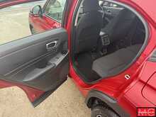 Honda HR-V h i-MMD Elegance 