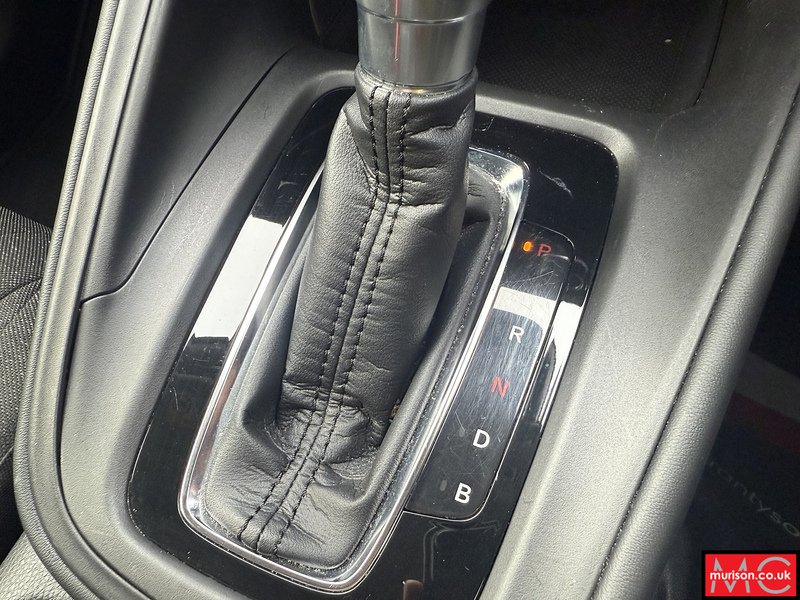 Honda 1.5 h i-MMD Elegance SUV 5dr Petrol Hybrid CVT Euro 6 (s/s) (131 ps)