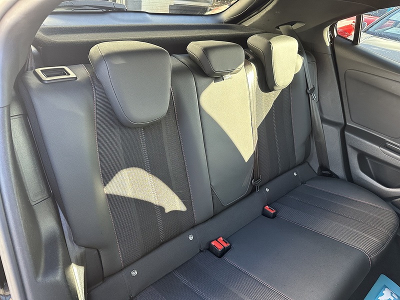 Vauxhall 1.2 Turbo GS SUV 5dr Petrol Manual Euro 6 (s/s) (136 ps)