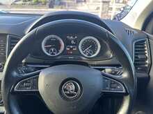 Skoda Karoq TSI SE L 