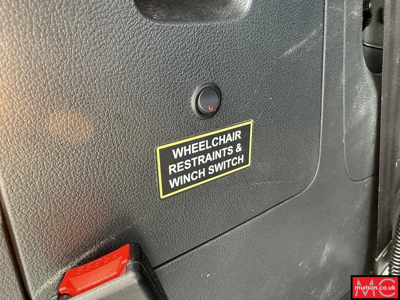 Volkswagen 2.0 TDi C20 Maxi Combi Van 5dr Diesel Manual FWD (Window) (128 g/km, 101 bhp)