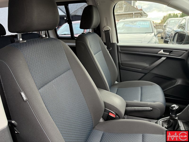 Volkswagen 2.0 TDi C20 Maxi Combi Van 5dr Diesel Manual FWD (Window) (128 g/km, 101 bhp)