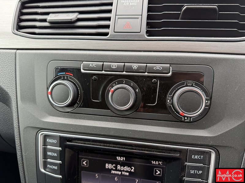 Volkswagen 2.0 TDi C20 Maxi Combi Van 5dr Diesel Manual FWD (Window) (128 g/km, 101 bhp)