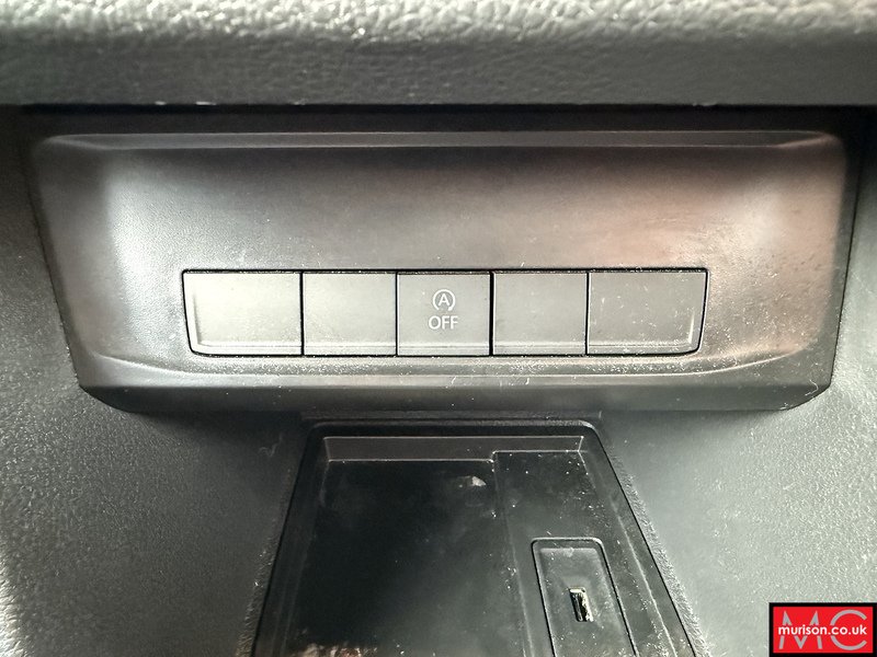 Volkswagen 2.0 TDi C20 Maxi Combi Van 5dr Diesel Manual FWD (Window) (128 g/km, 101 bhp)