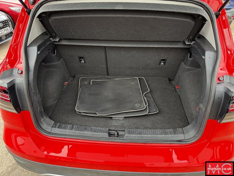 Volkswagen T-Cross United Tsi Dsg Hatchback 1.0 Semi Auto Petrol