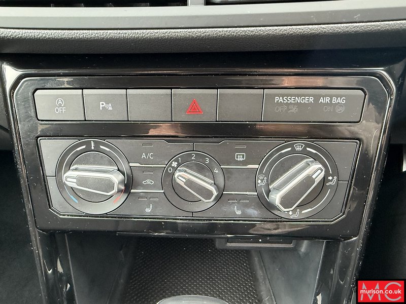 Volkswagen T-Cross United Tsi Dsg Hatchback 1.0 Semi Auto Petrol