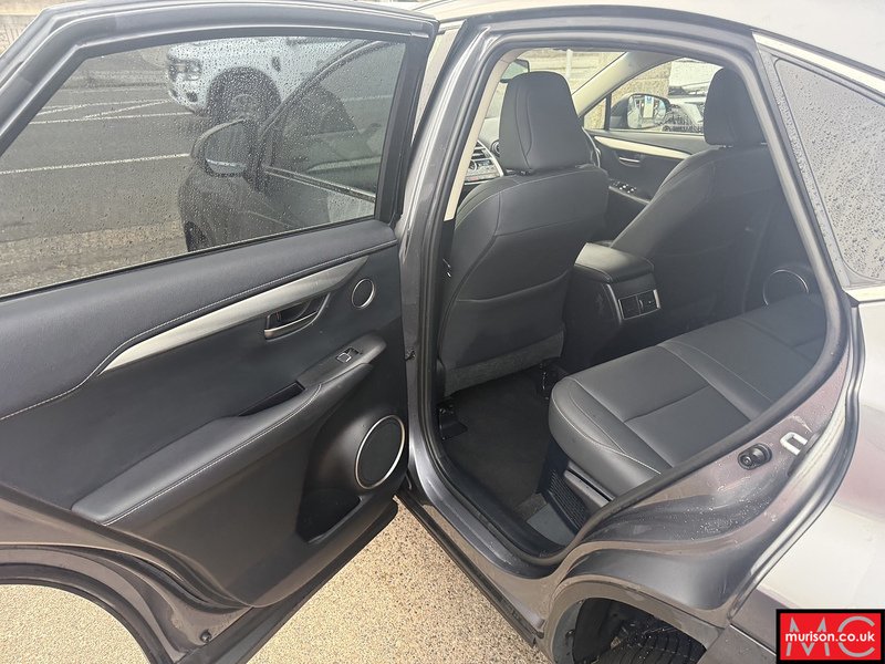 Lexus 2.5 300h Sport SUV 5dr Petrol Hybrid E-CVT 4WD Euro 6 (s/s) (197 ps)