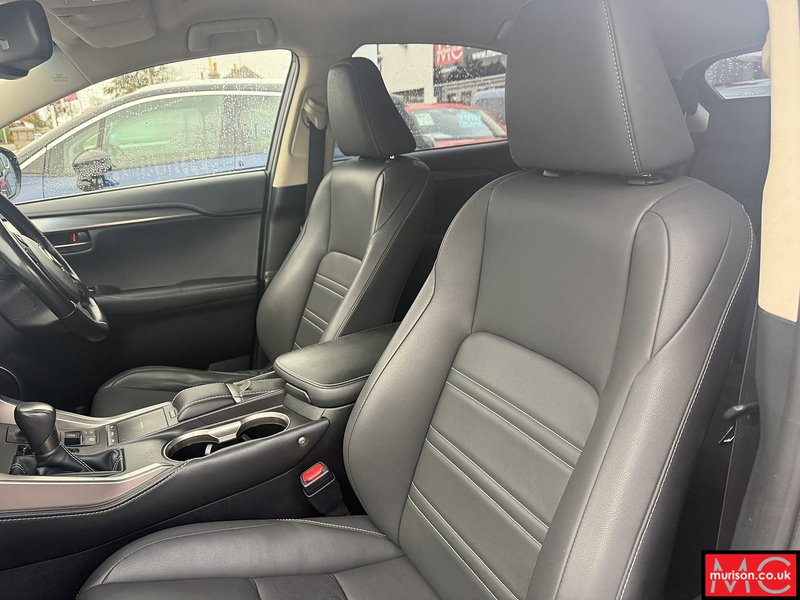 Lexus 2.5 300h Sport SUV 5dr Petrol Hybrid E-CVT 4WD Euro 6 (s/s) (197 ps)