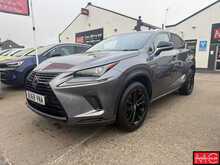 Lexus NX 300h Sport 