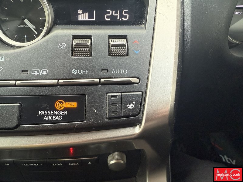 Lexus 2.5 300h Sport SUV 5dr Petrol Hybrid E-CVT 4WD Euro 6 (s/s) (197 ps)