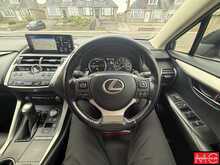 Lexus NX 300h Sport 