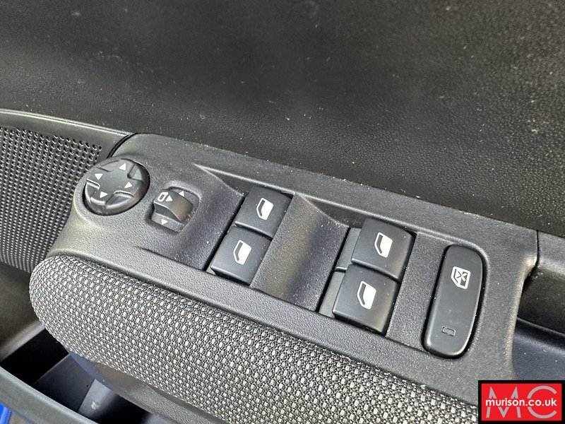 Citroen 1.5 BlueHDi Shine SUV 5dr Diesel Manual Euro 6 (s/s) (110 ps)