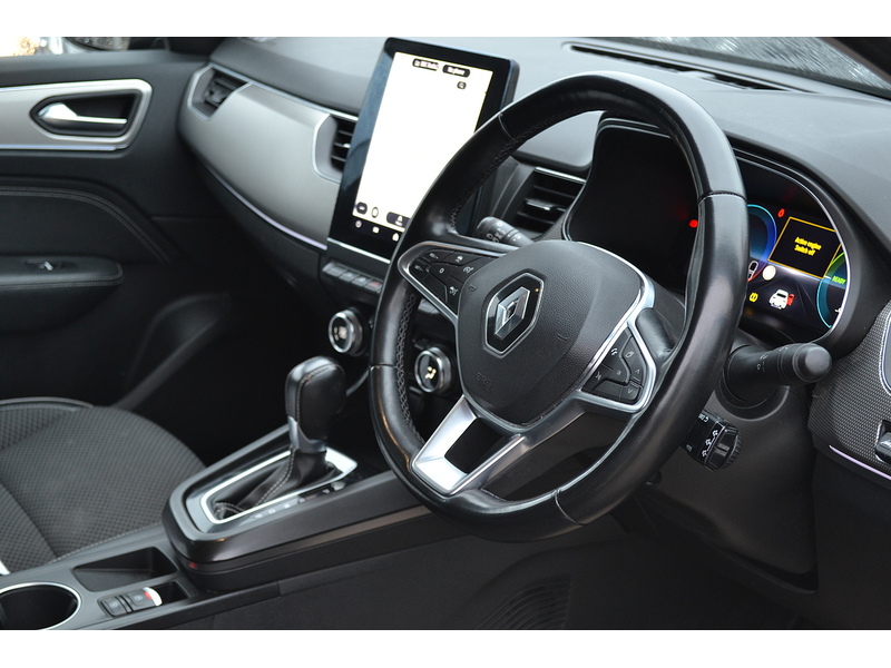 Renault 1.6 E-TECH S Edition SUV 5dr Petrol Hybrid Auto 2WD Euro 6 (s/s) (145 bhp)