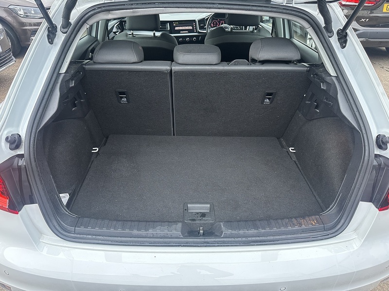 Audi 1.0 TFSI 30 Sport Sportback 5dr Petrol Manual Euro 6 (s/s) (110 ps)