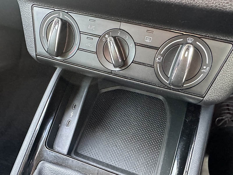 Skoda 1.0 TSI SE Drive SUV 5dr Petrol Manual Euro 6 (s/s) (95 ps)