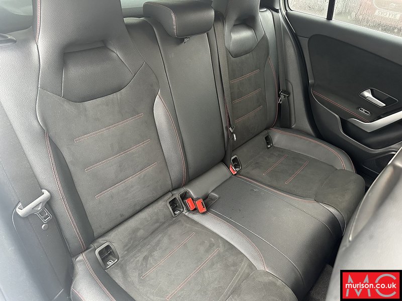 Mercedes-Benz 1.3 A180 AMG Line (Executive) Hatchback 5dr Petrol 7G-DCT Euro 6 (s/s) (136 ps)