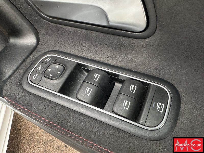 Mercedes-Benz 1.3 A180 AMG Line (Executive) Hatchback 5dr Petrol 7G-DCT Euro 6 (s/s) (136 ps)