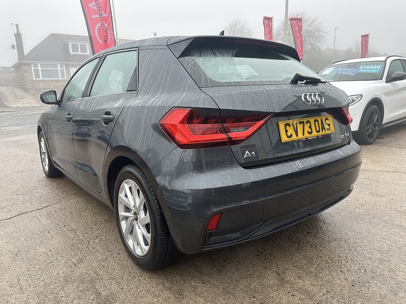 Audi 1.0 TFSI 25 Sport Sportback 5dr Petrol Manual Euro 6 (s/s) (95 ps)