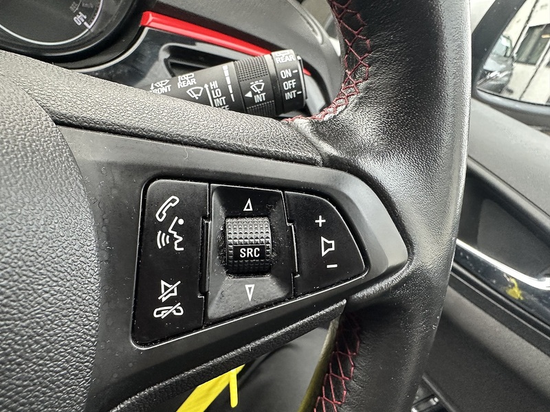 Vauxhall 1.4i ecoFLEX SRi VX Line Hatchback 3dr Petrol Manual Euro 6 (90 ps)