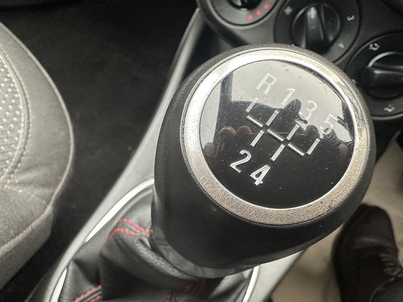 Vauxhall 1.4i ecoFLEX SRi VX Line Hatchback 3dr Petrol Manual Euro 6 (90 ps)